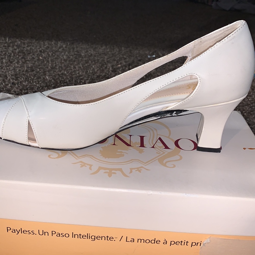 💎✨Life stride WHITE HEELS💎✨